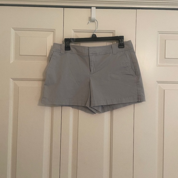 Gray shorts - Picture 1 of 2